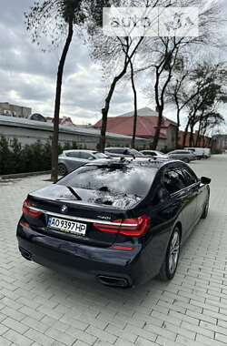 Седан BMW 7 Series 2017 в Ужгороде