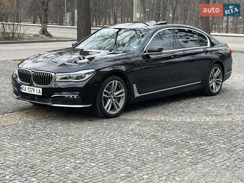 Седан BMW 7 Series 2016 в Киеве