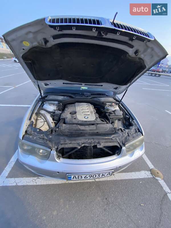 Седан BMW 7 Series 2003 в Черноморске