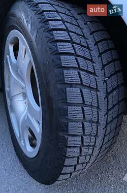 Седан BMW 7 Series 2003 в Черноморске