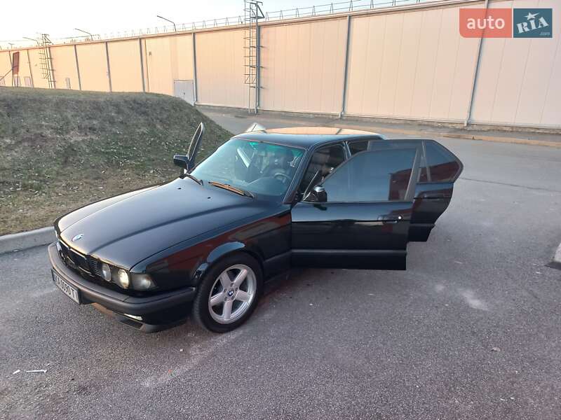 Седан BMW 7 Series 1991 в Борисполі