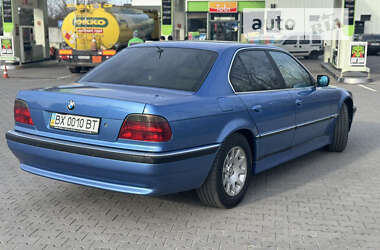 Седан BMW 7 Series 2000 в Хмельницькому