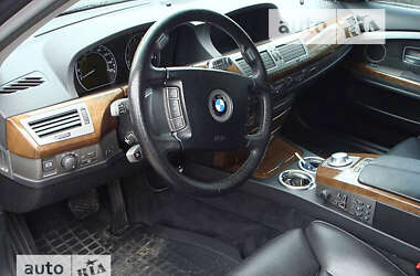 Седан BMW 7 Series 2003 в Дніпрі