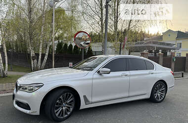 Седан BMW 7 Series 2016 в Киеве