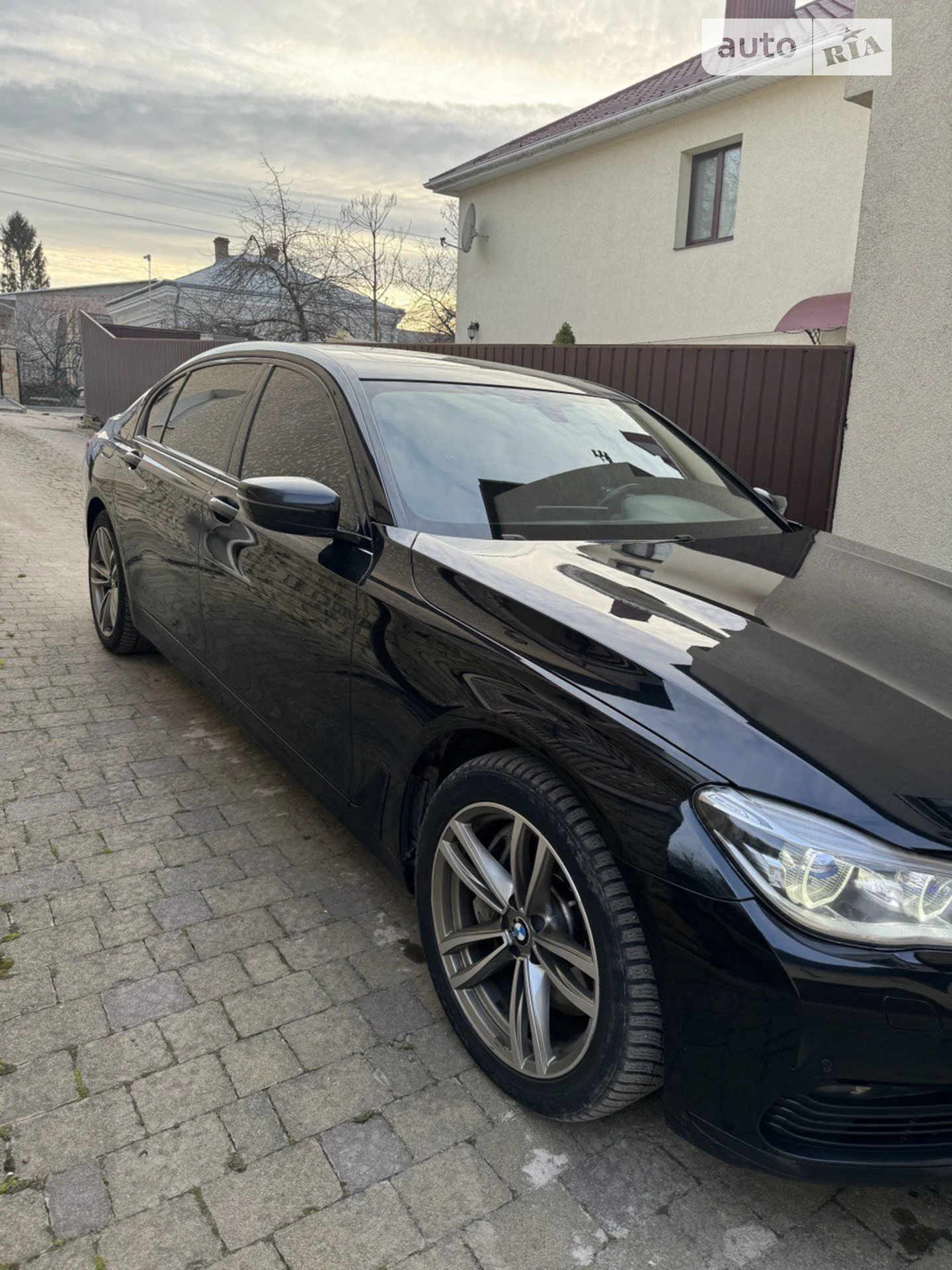 2017 BMW 7er - мініатюра 22