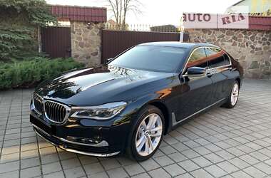 Седан BMW 7 Series 2015 в Киеве