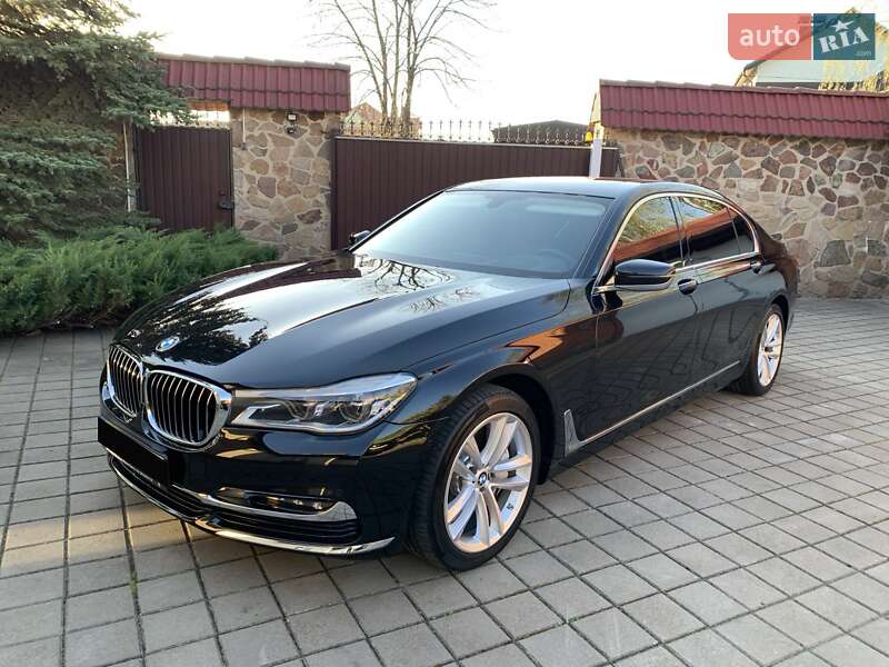 BMW 7 Series 2015