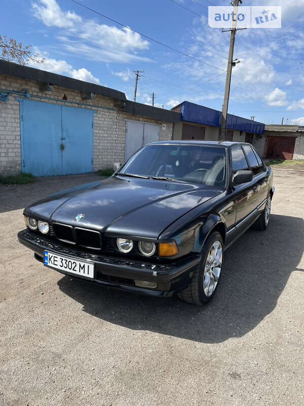 Седан BMW 7 Series 1989 в Павлограде