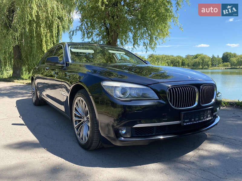 BMW 7 Series 2011
