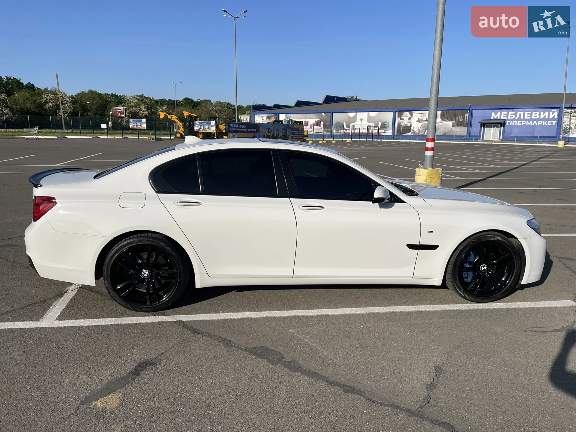 2013 BMW 7er - мініатюра 18