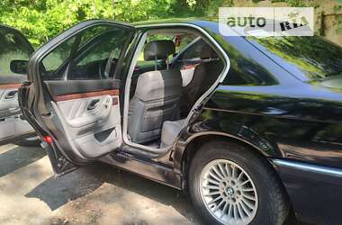 Седан BMW 7 Series 1998 в Запорожье