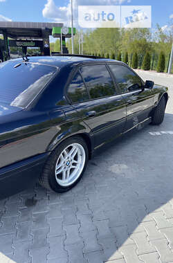 Седан BMW 7 Series 2001 в Хмельницком