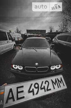 Седан BMW 7 Series 1994 в Павлограде