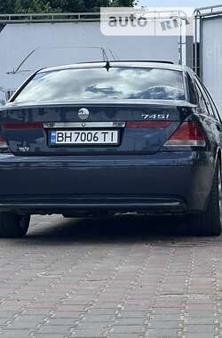 Седан BMW 7 Series 2001 в Измаиле