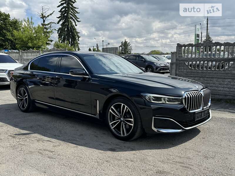 Седан BMW 7 Series 2019 в Тернополе