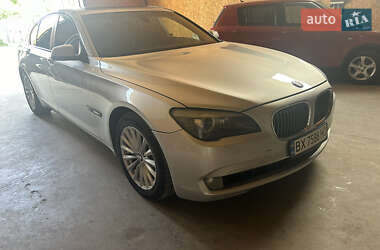 Седан BMW 7 Series 2011 в 