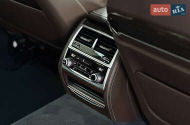 Седан BMW 7 Series 2020 в Черновцах