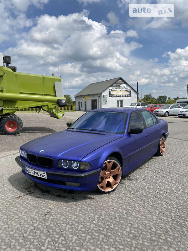 Седан BMW 7 Series 1995 в Кам'янці-Бузькій