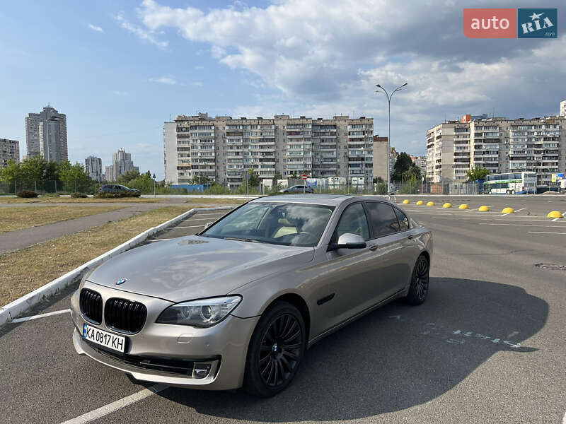 Седан BMW 7 Series 2012 в Києві