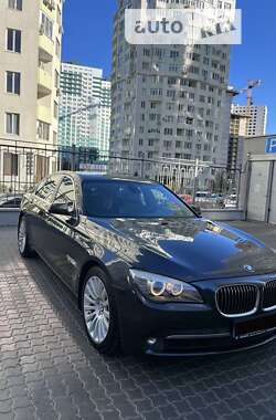 Седан BMW 7 Series 2011 в Одессе