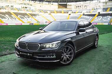 Седан BMW 7 Series 2016 в Одессе