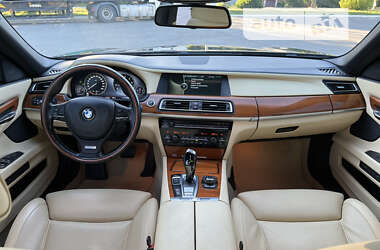 Седан BMW 7 Series 2011 в Вінниці