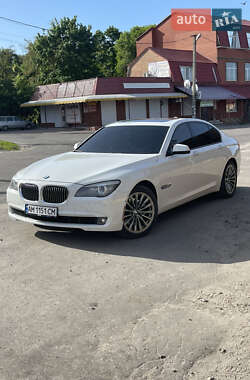 Седан BMW 7 Series 2011 в 