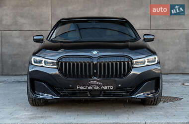 Седан BMW 7 Series 2019 в Киеве