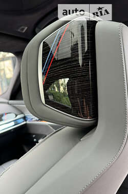 Седан BMW 7 Series 2024 в 