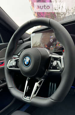Седан BMW 7 Series 2024 в 