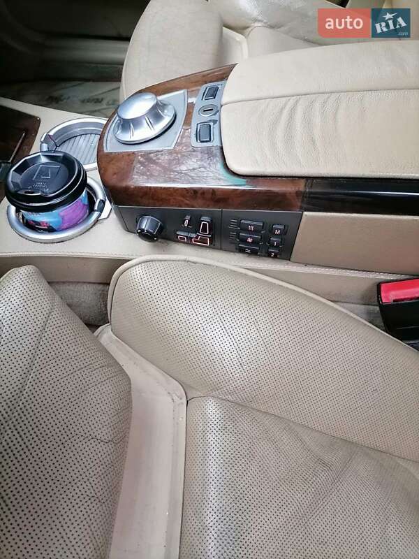 Седан BMW 7 Series 2003 в Ровно