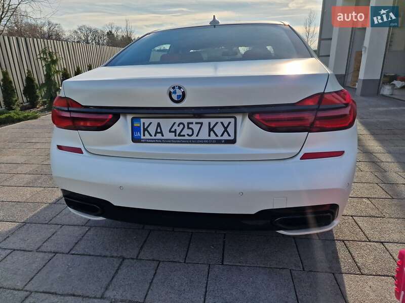 Седан BMW 7 Series 2017 в Киеве фото 8 Седан BMW 7 Series 2017 в Киеве