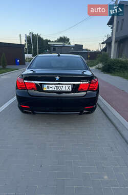 Седан BMW 7 Series 2009 в Львове