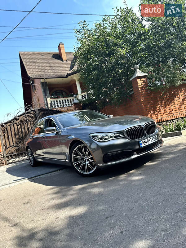 Седан BMW 7 Series 2015 в Житомирі