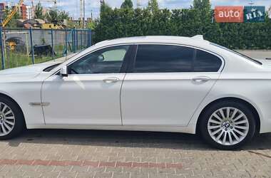 Седан BMW 7 Series 2010 в Луцке