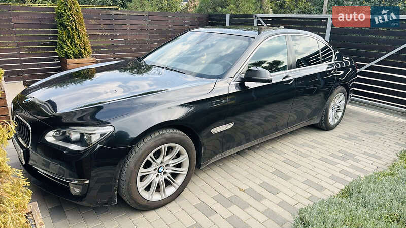 Седан BMW 7 Series 2014 в Виннице