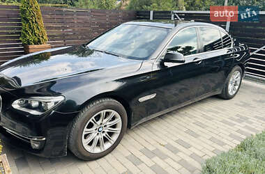 Седан BMW 7 Series 2014 в Виннице