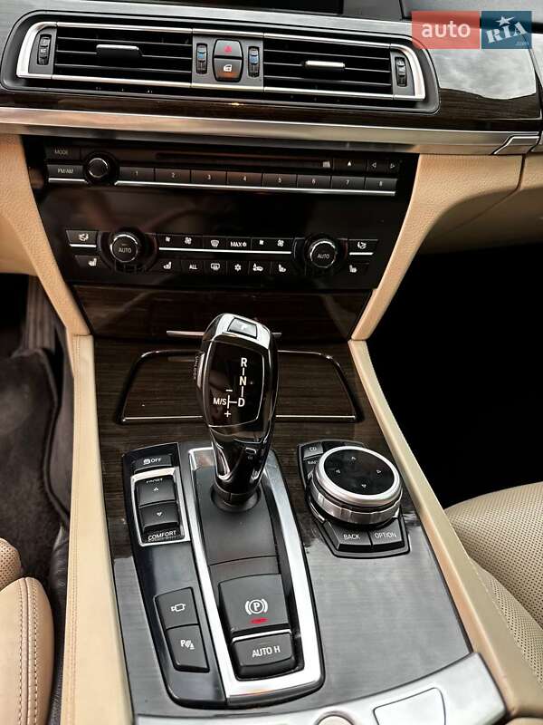 Седан BMW 7 Series 2012 в Одессе фото 33 Седан BMW 7 Series 2012 в Одессе