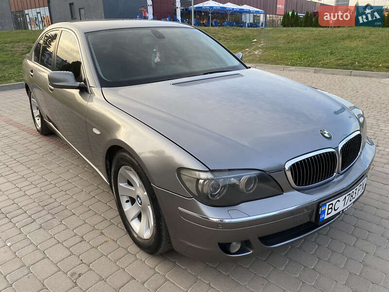 Седан BMW 7 Series 2005 в Новом Роздоле