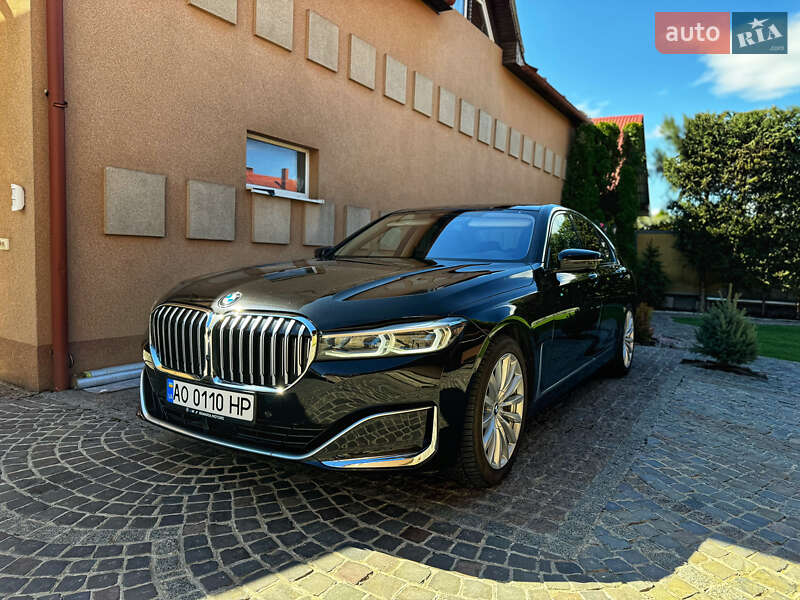 Седан BMW 7 Series 2020 в Мукачево