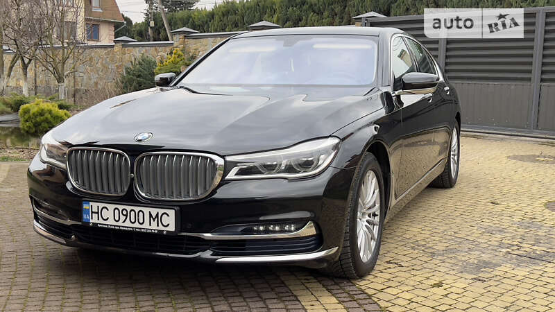 Седан BMW 7 Series 2016 в Львове