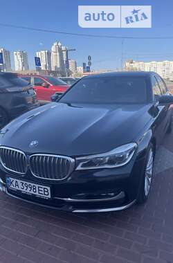 Седан BMW 7 Series 2017 в Киеве