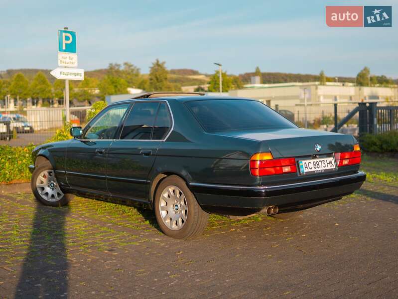 Седан BMW 7 Series 1990 в Луцке фото 5 Седан BMW 7 Series 1990 в Луцке