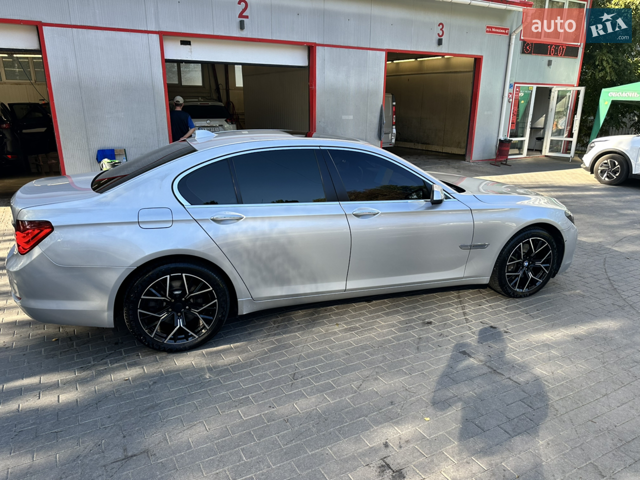2010 BMW 7er - мініатюра 27