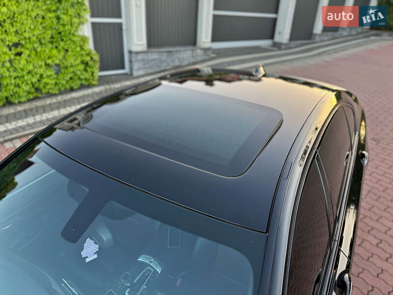 Седан BMW 7 Series 2013 в Чернівцях