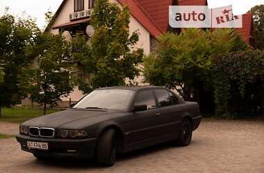 Седан BMW 7 Series 2000 в Шепетівці