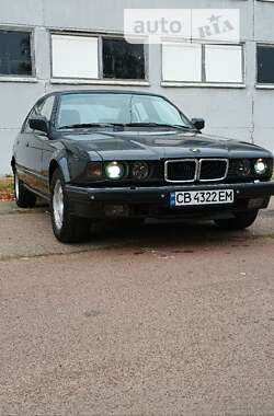 Седан BMW 7 Series 1991 в Чернигове