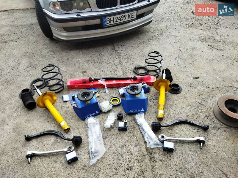 Седан BMW 7 Series 1999 в Одессе