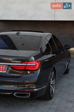 Седан BMW 7 Series 2018 в 