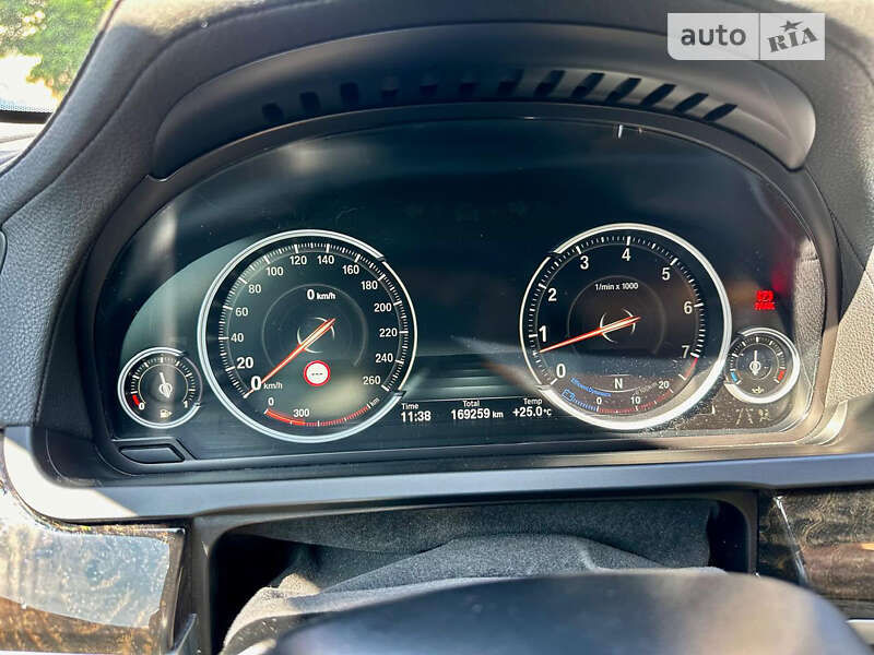 Седан BMW 7 Series 2014 в Шепетівці